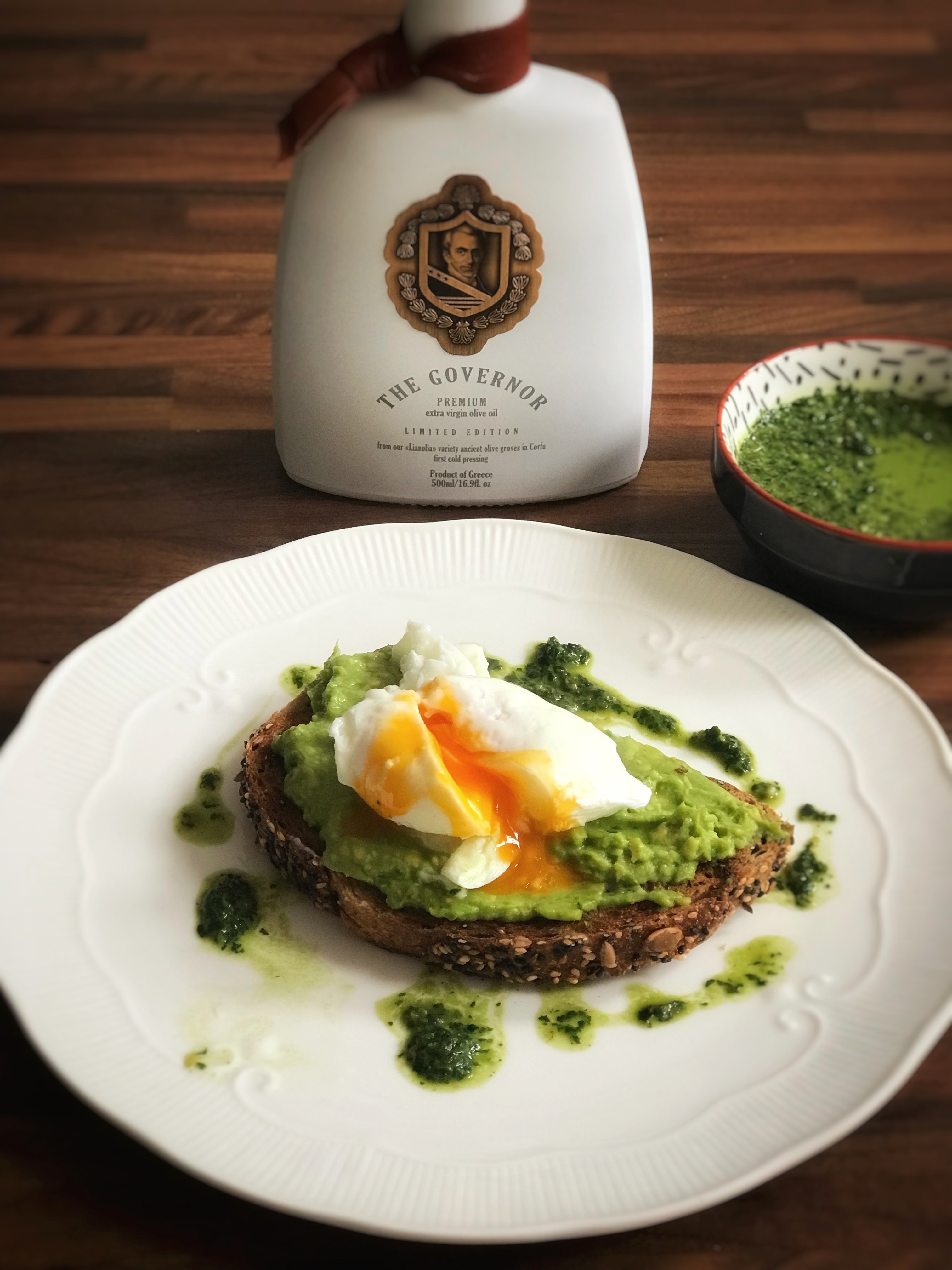 Mojo Verde eggs