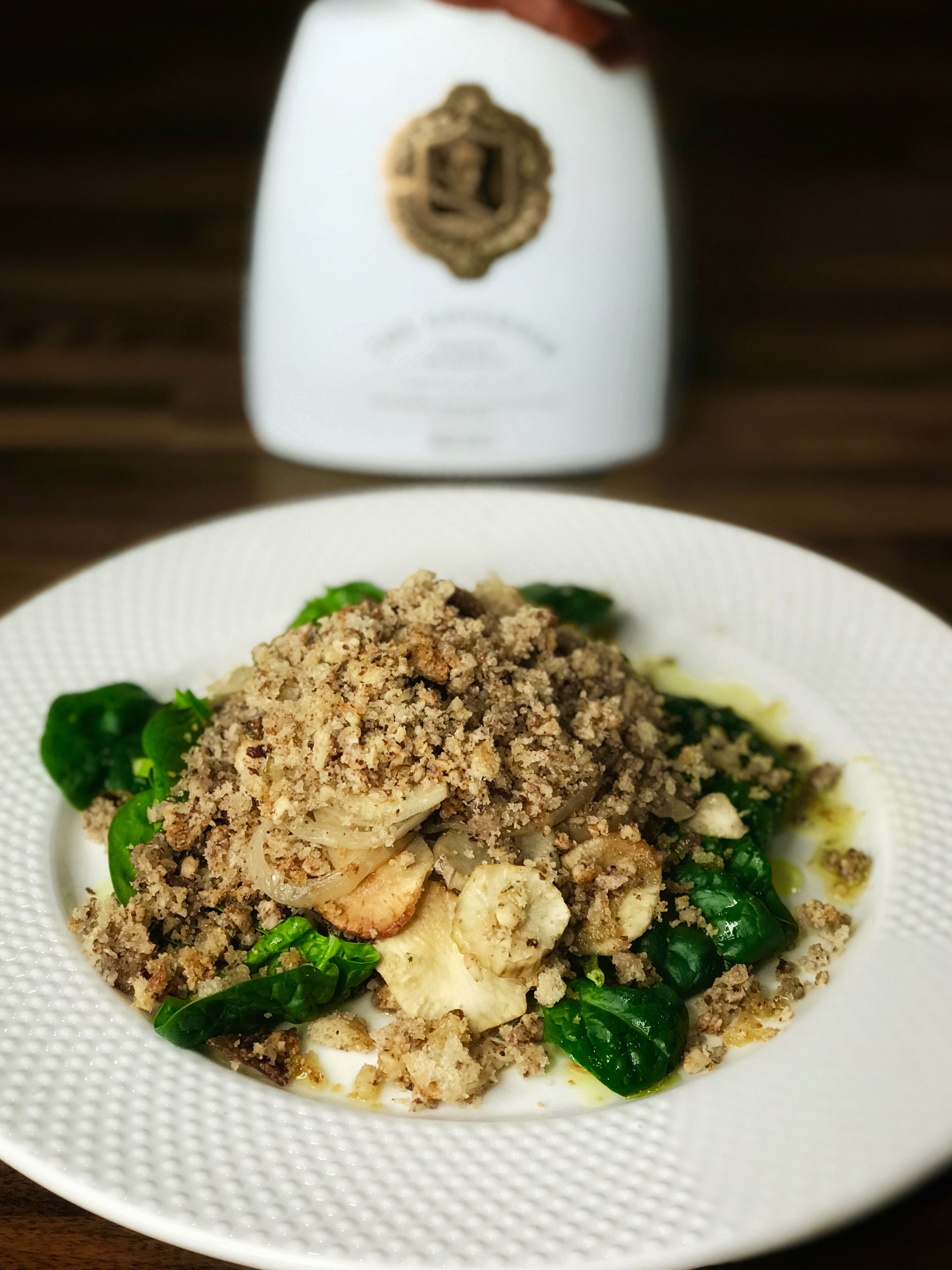 Jerusalem Artichoke, turnip & smoked garlic nutty crumble